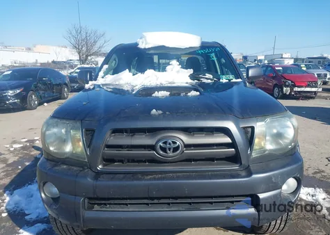 2009 Toyota Tacoma Base V6 z USA, uszkodzony, nr VIN 5TEUU42N19Z652953
